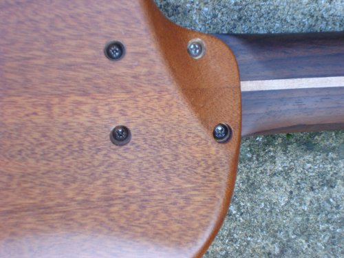 guitar neck heel