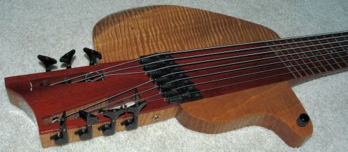 Fanned-Fret-Bass-Guitar.jpg